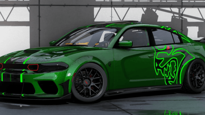 Dodge Charger Hellcat With Cash, AKs, and Money (Removable Livery)